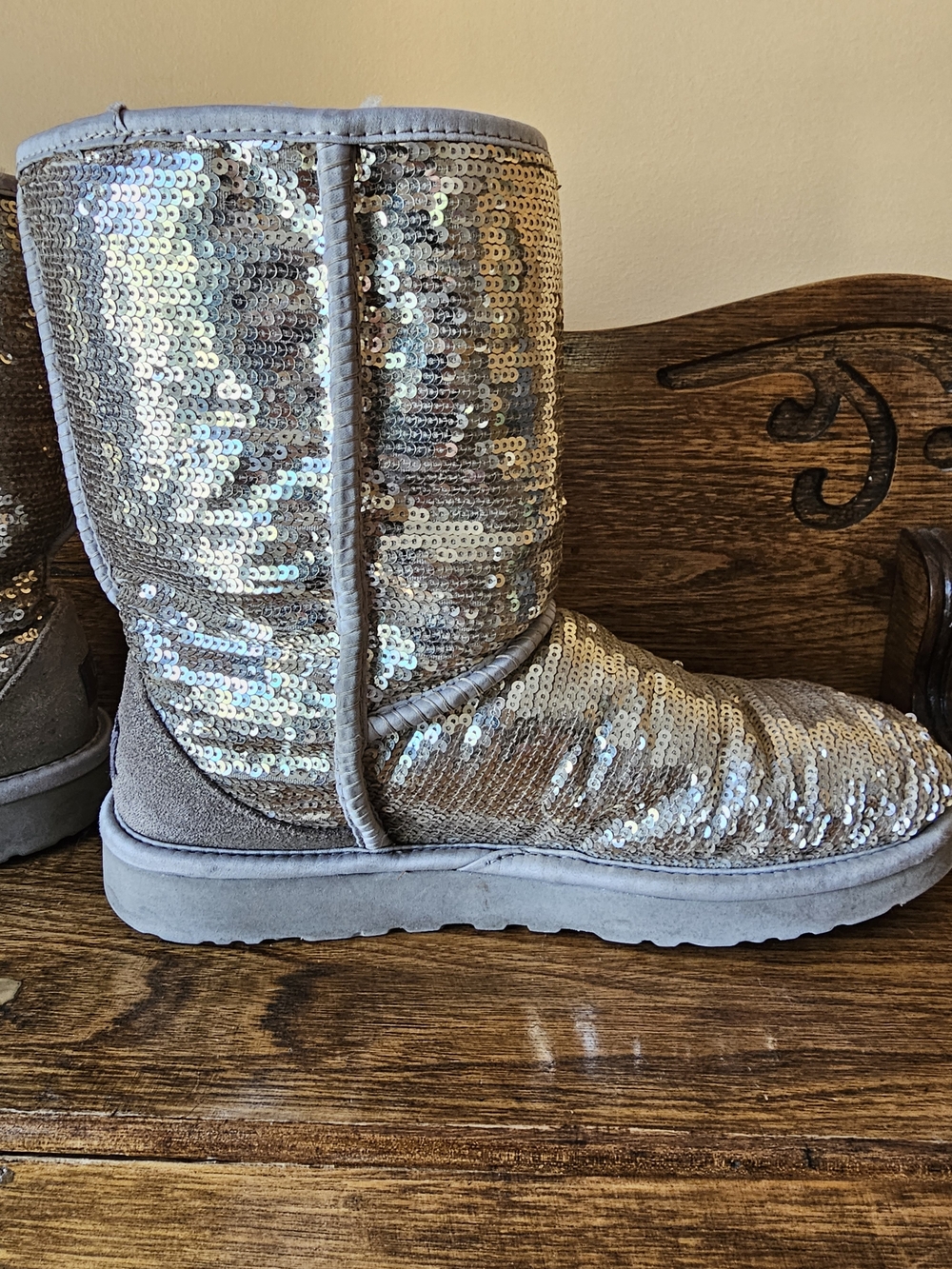 UGG Classic Short Sequined Boots - Picture 10 of 10